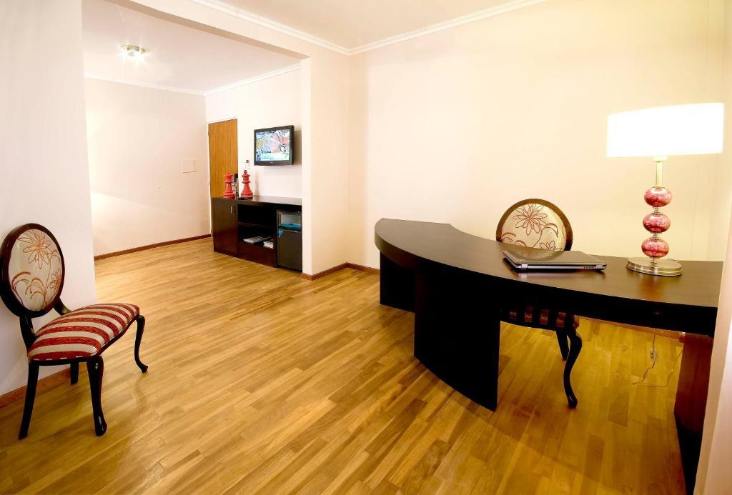 Hotel Argos Bahía Blanca Esterno foto