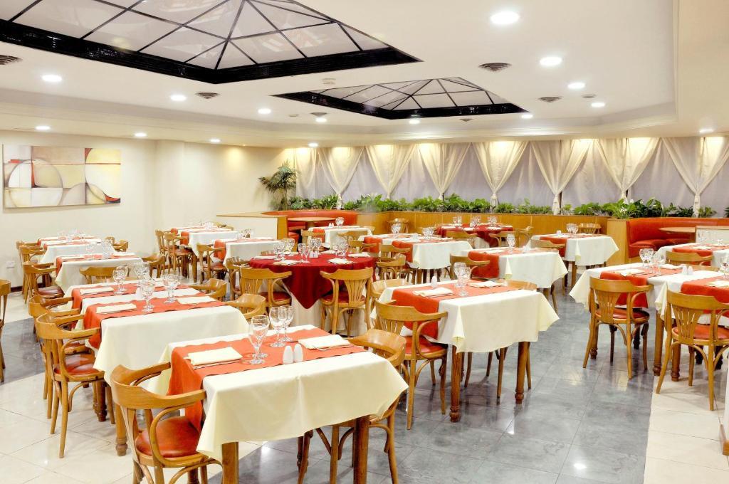 Hotel Argos Bahía Blanca Esterno foto
